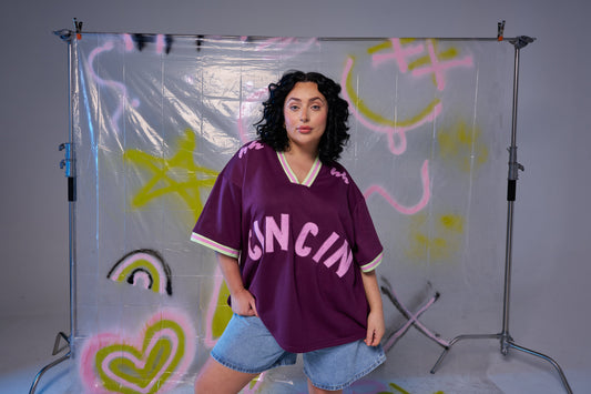 HIBISCUS HOTEL- CIN CIN TEE