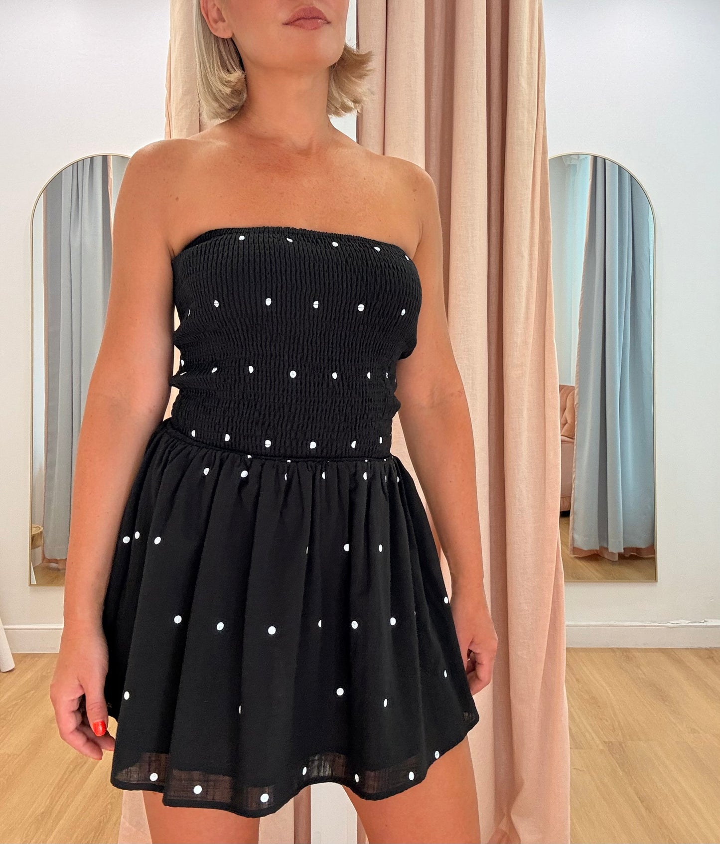 By Frankie/ Valla Mini- Black