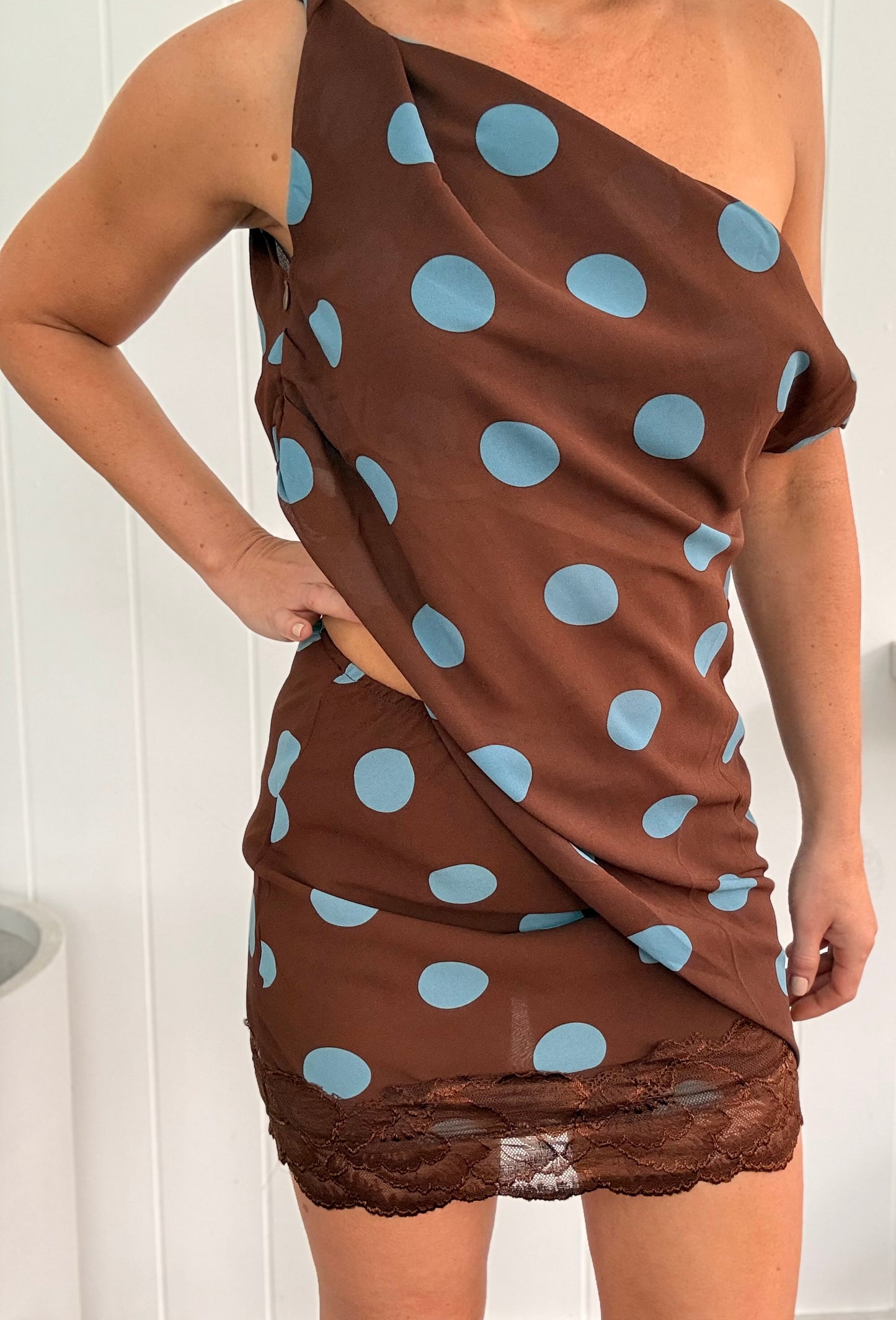 By Frankie/ Polka Dot Asymmetrical Top