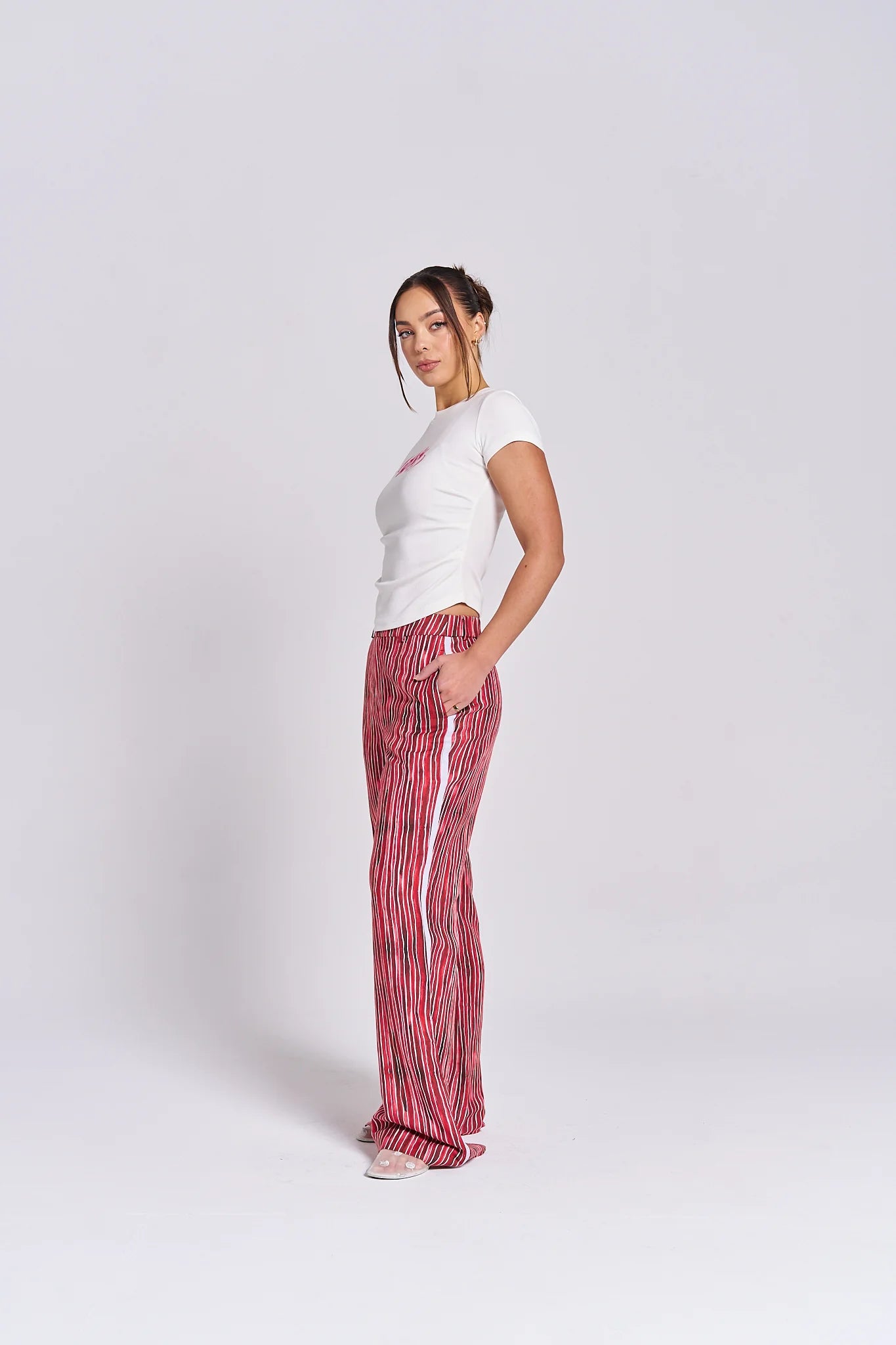 MAKU POMEGRANATE LINEN PANTS