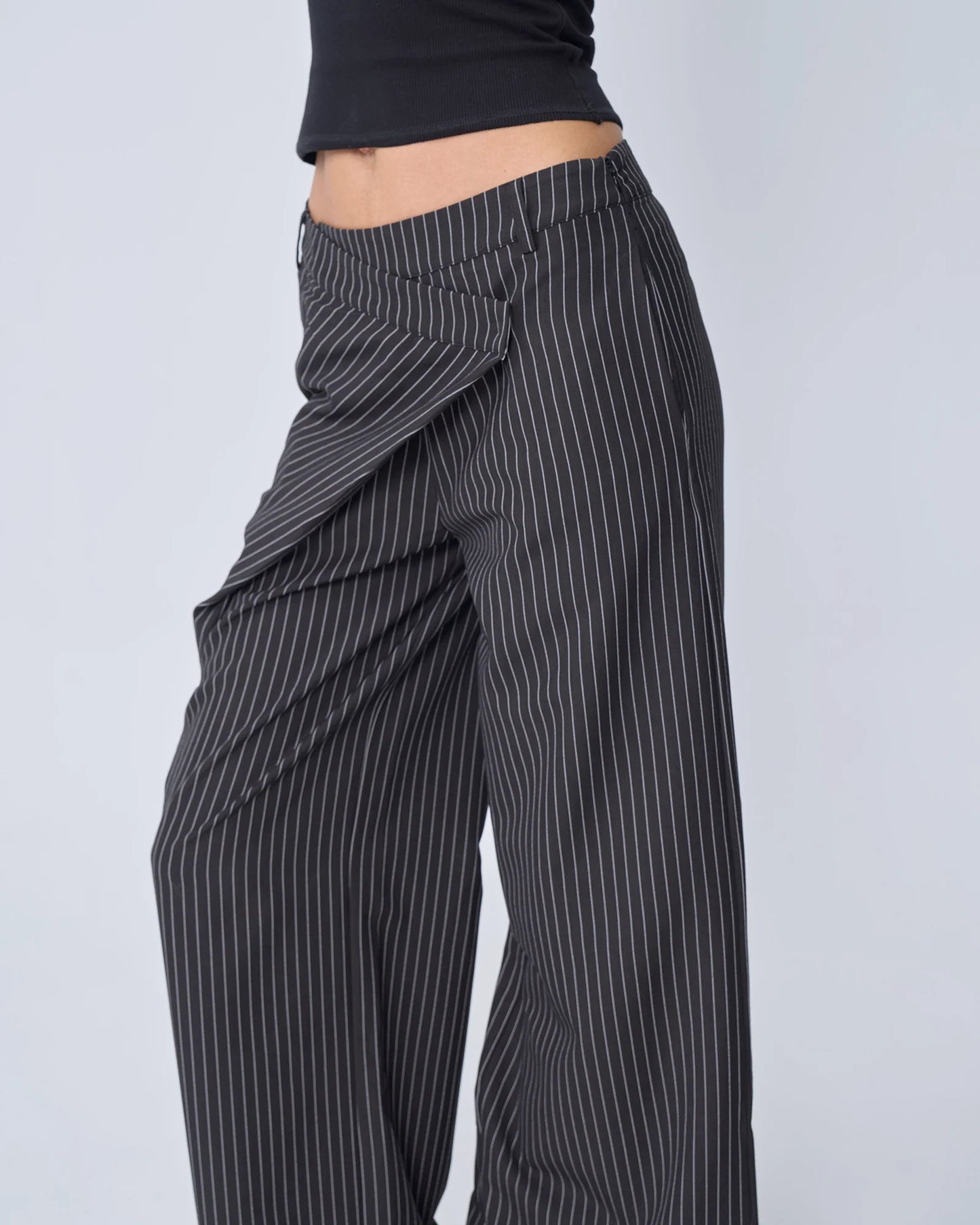 NEAR THE SEA- ASYMMETRICAL TROUSER