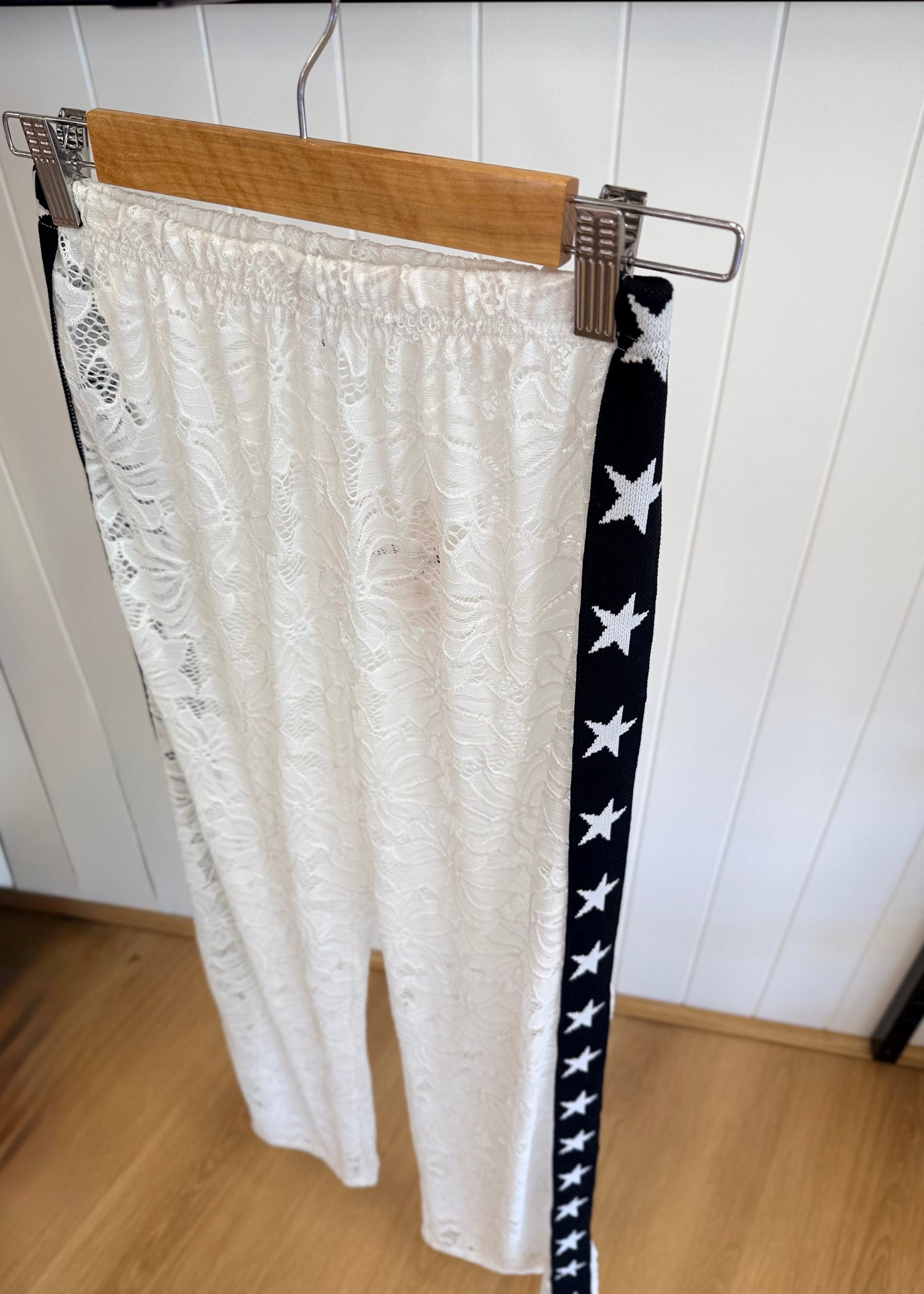 By Frankie/ Lace Star Pant- White