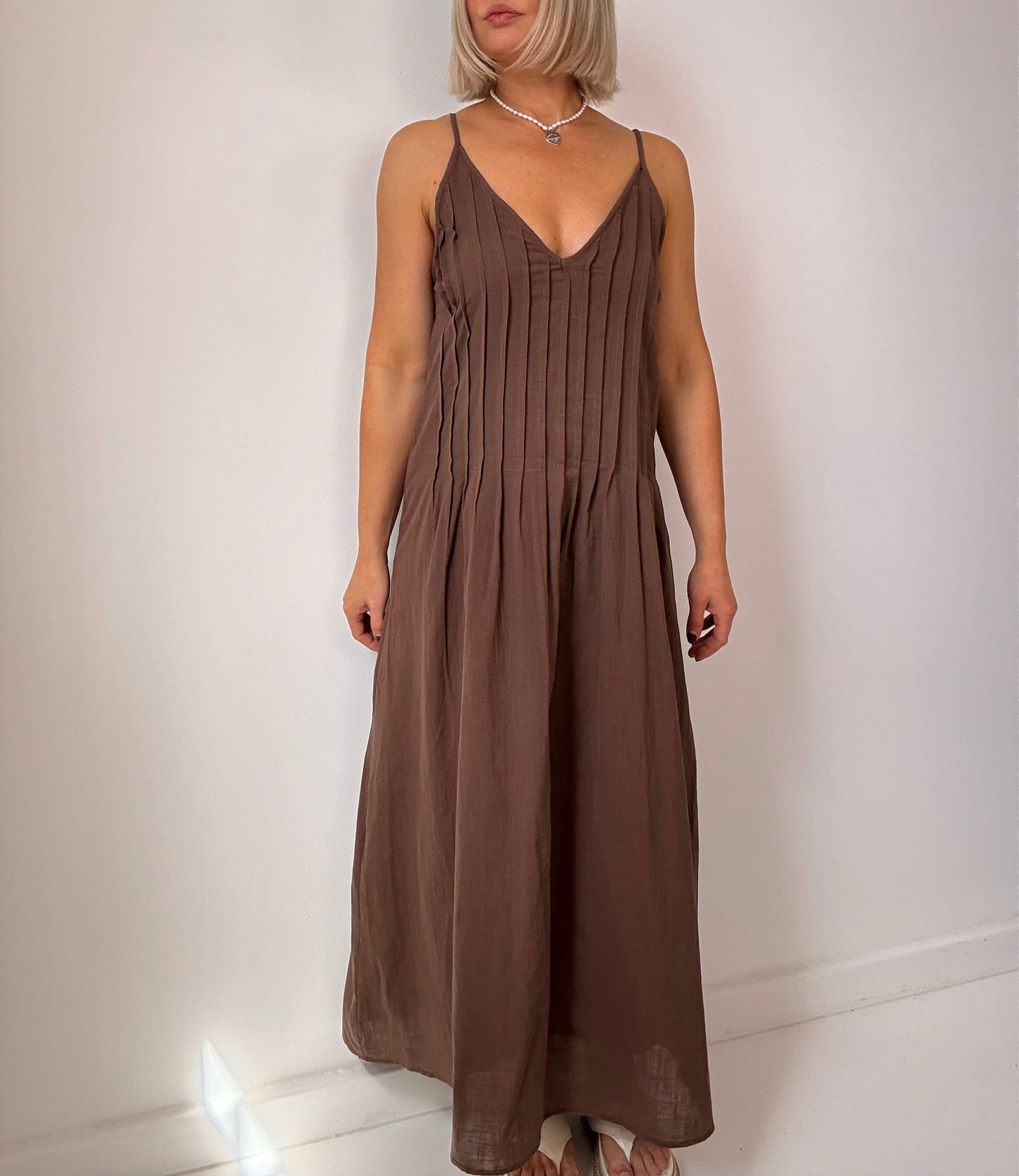 Alice pleated Maxi- chocolate