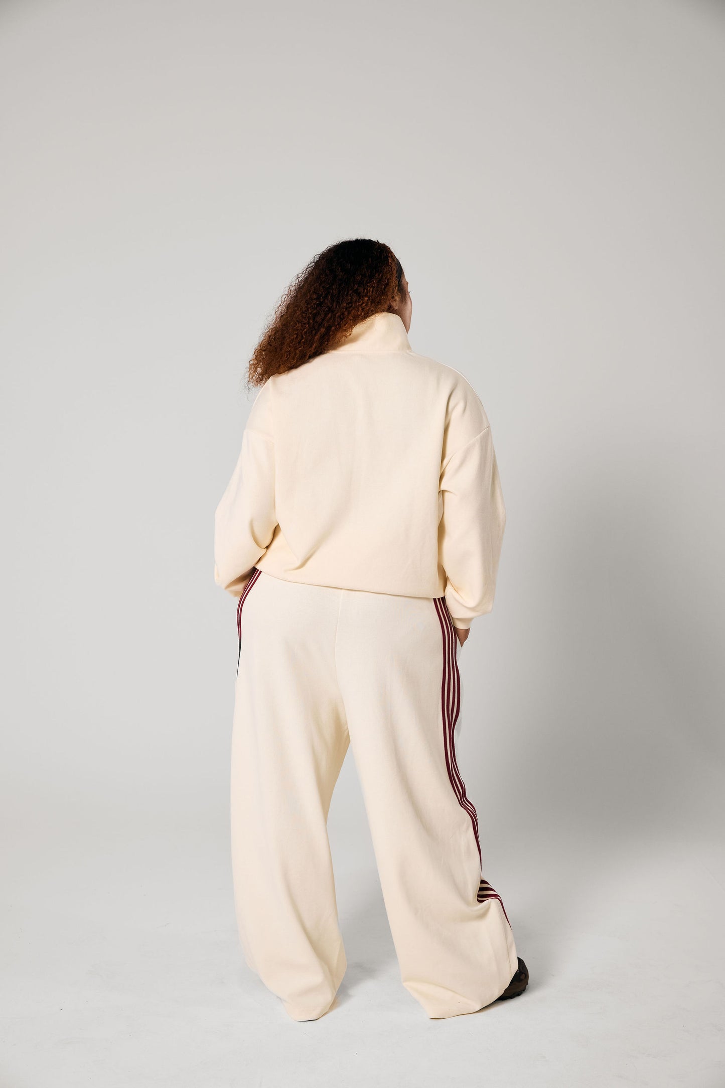 SŚAINT ZIP JUMPER- Butter