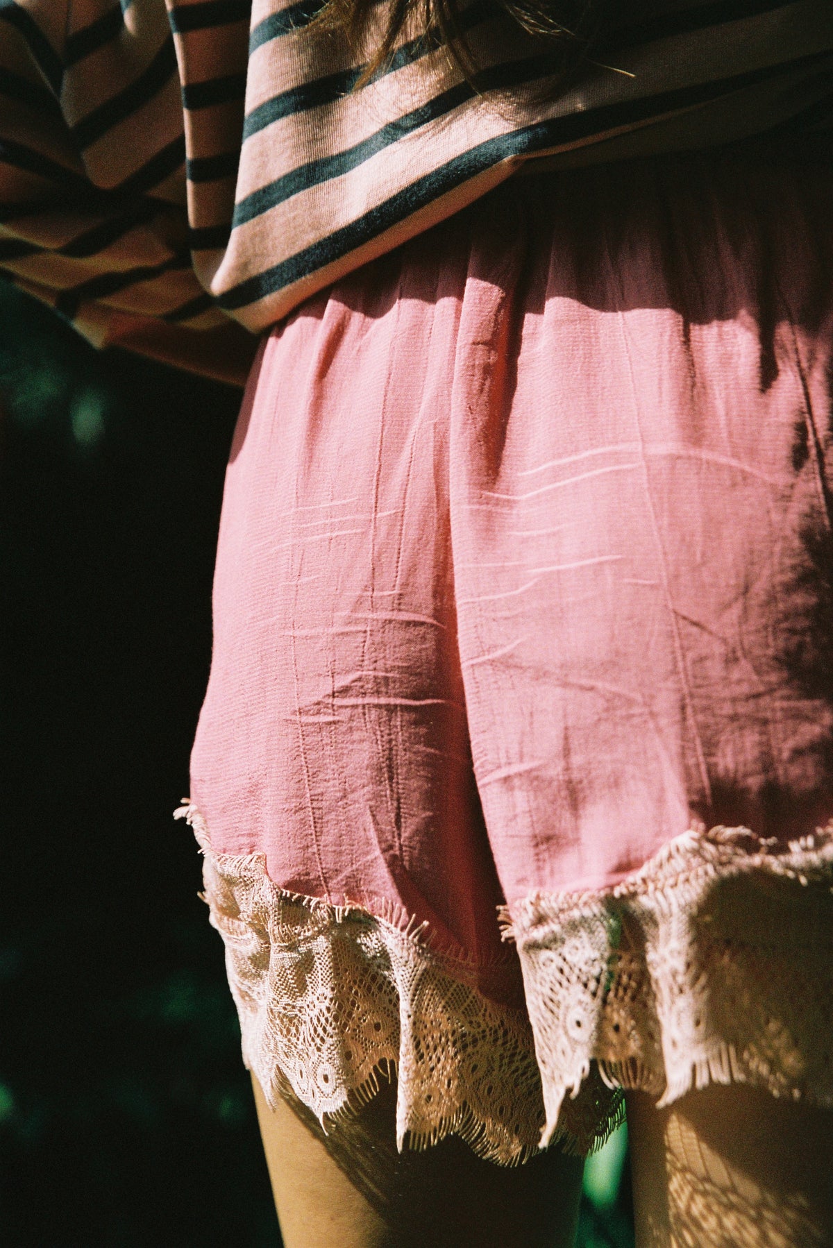 CIAO CIAO/ UNWIND LACE TRIM SHORTS