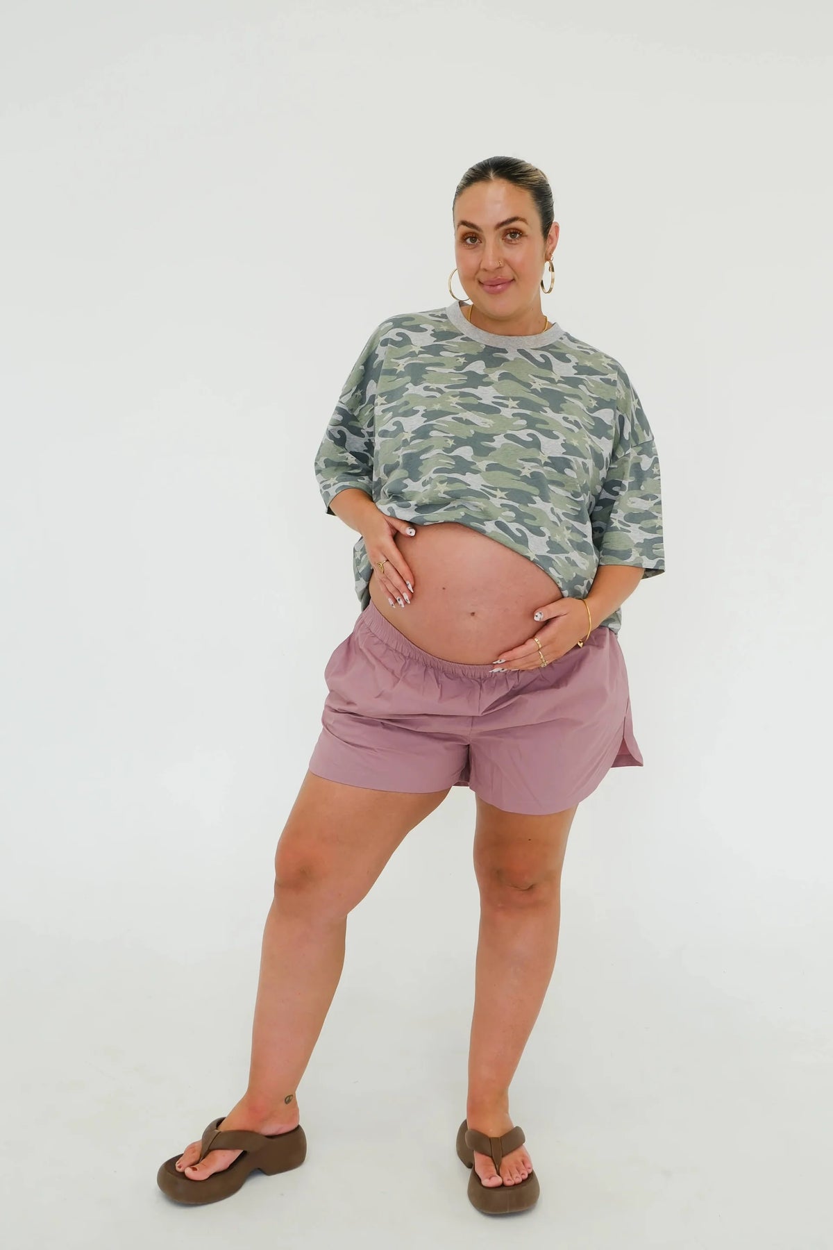 BY BILLIE/ OVERSIZED TEE - CAMO STAR