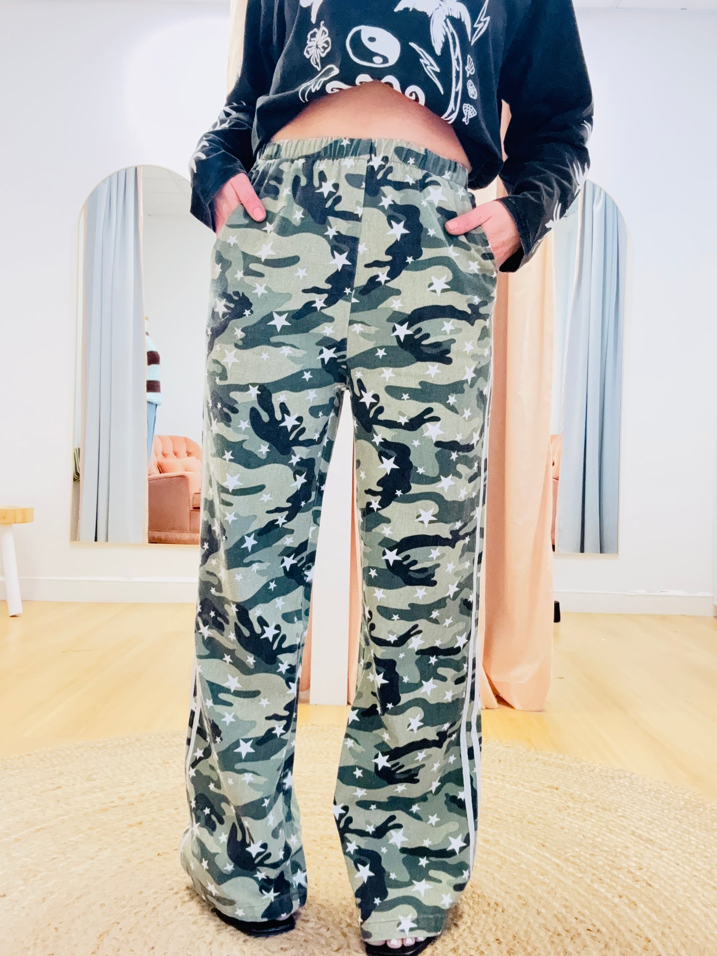 By Frankie/ Star Camo Racer