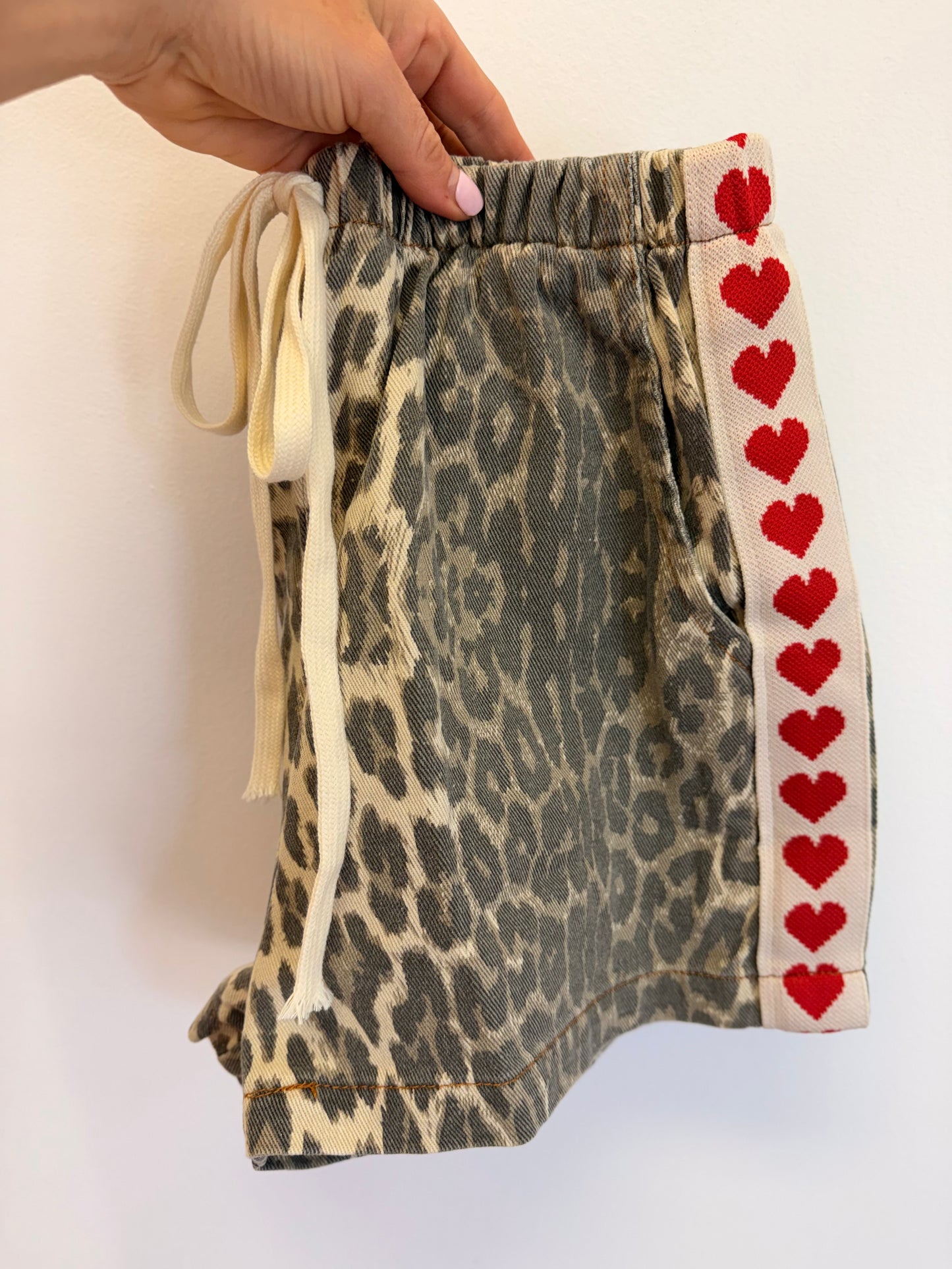 By Frankie/ Leopard Racer Short- Red Heart