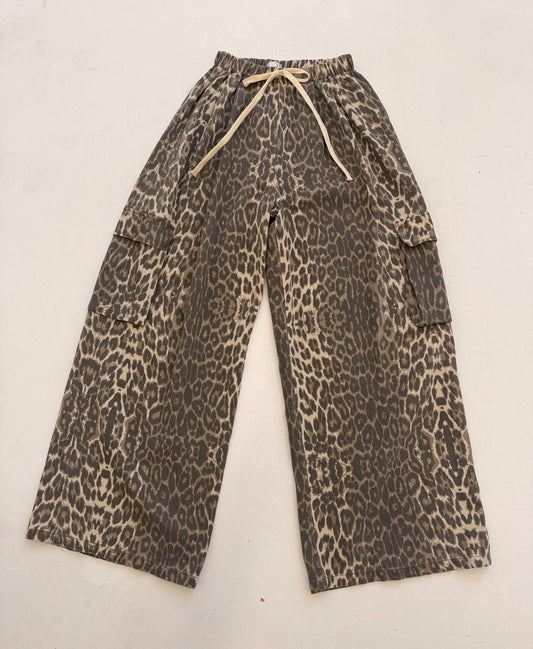 Leopard wide leg Cargo