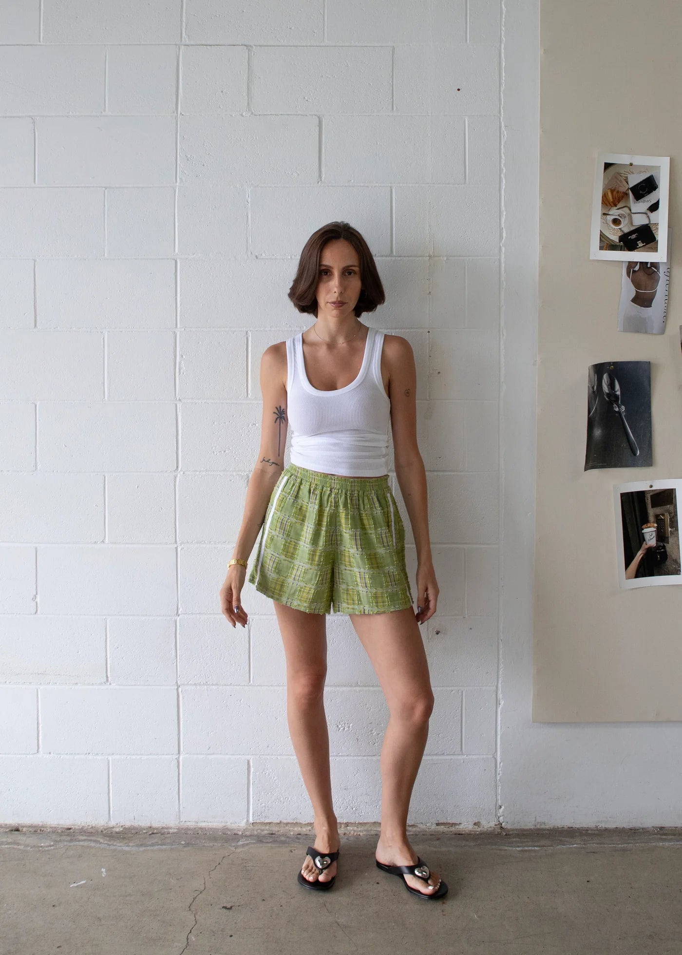 NEAR THE SEA- SUN SEEKER SHORT - GREEN