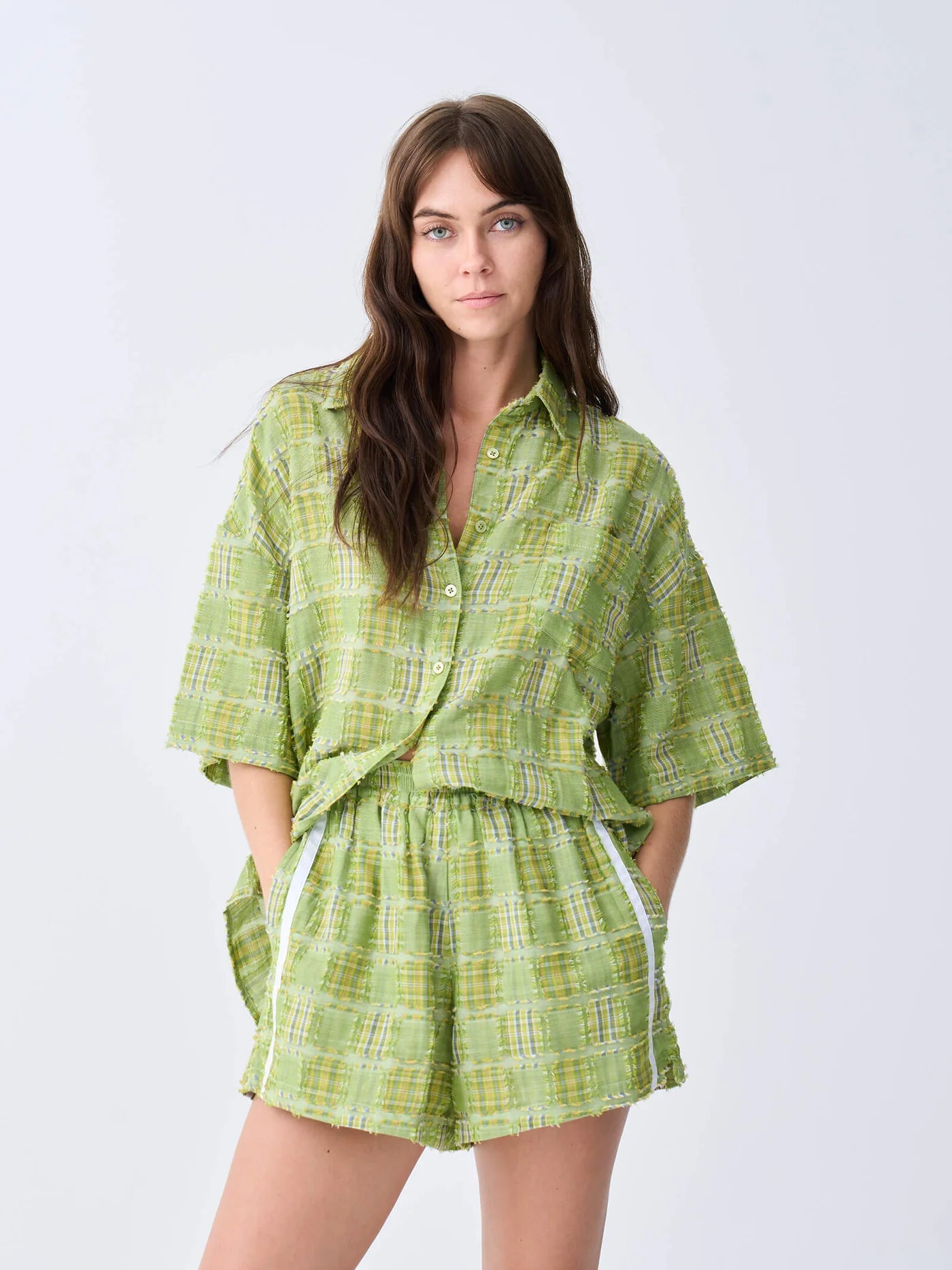 NEAR THE SEA- HOLIDAY SHIRT - SUN SEEKER