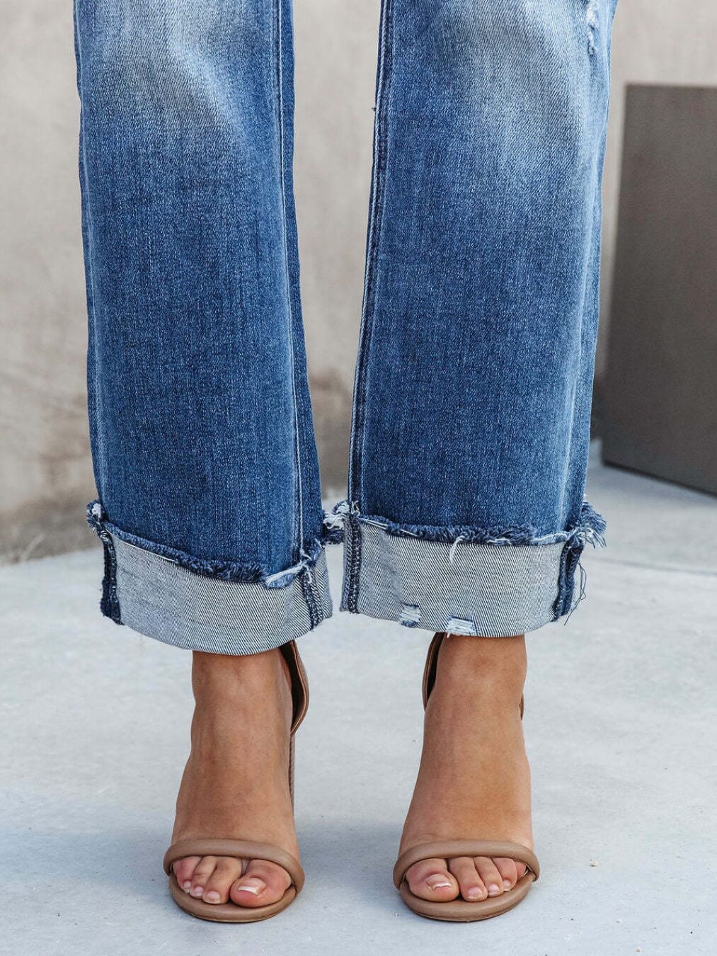 Ava Asymmetric Zip Jeans