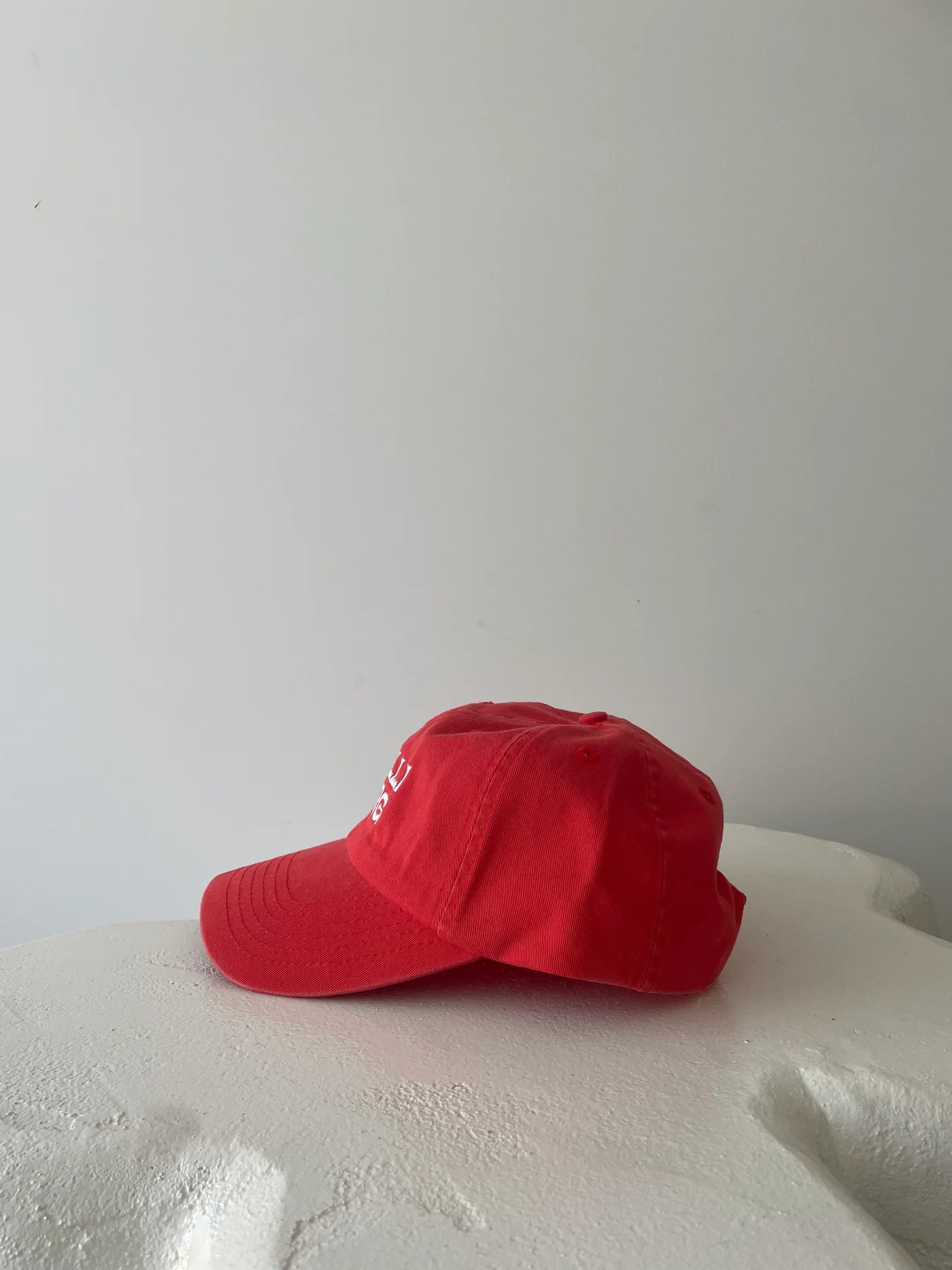 NEAR THE SEA- CHILLI MARG CAP