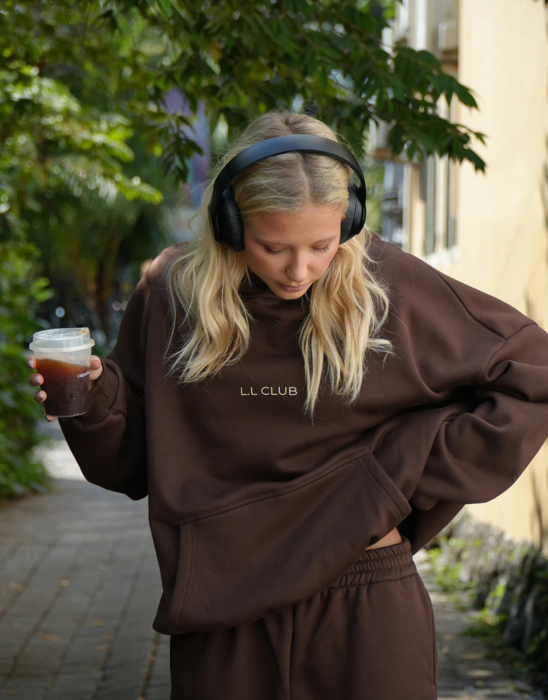 The Club Hoodie - Chocolate