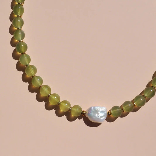 ALESI- Freshwater Keshi Pearl with Green Glass Bead Beaded Necklace