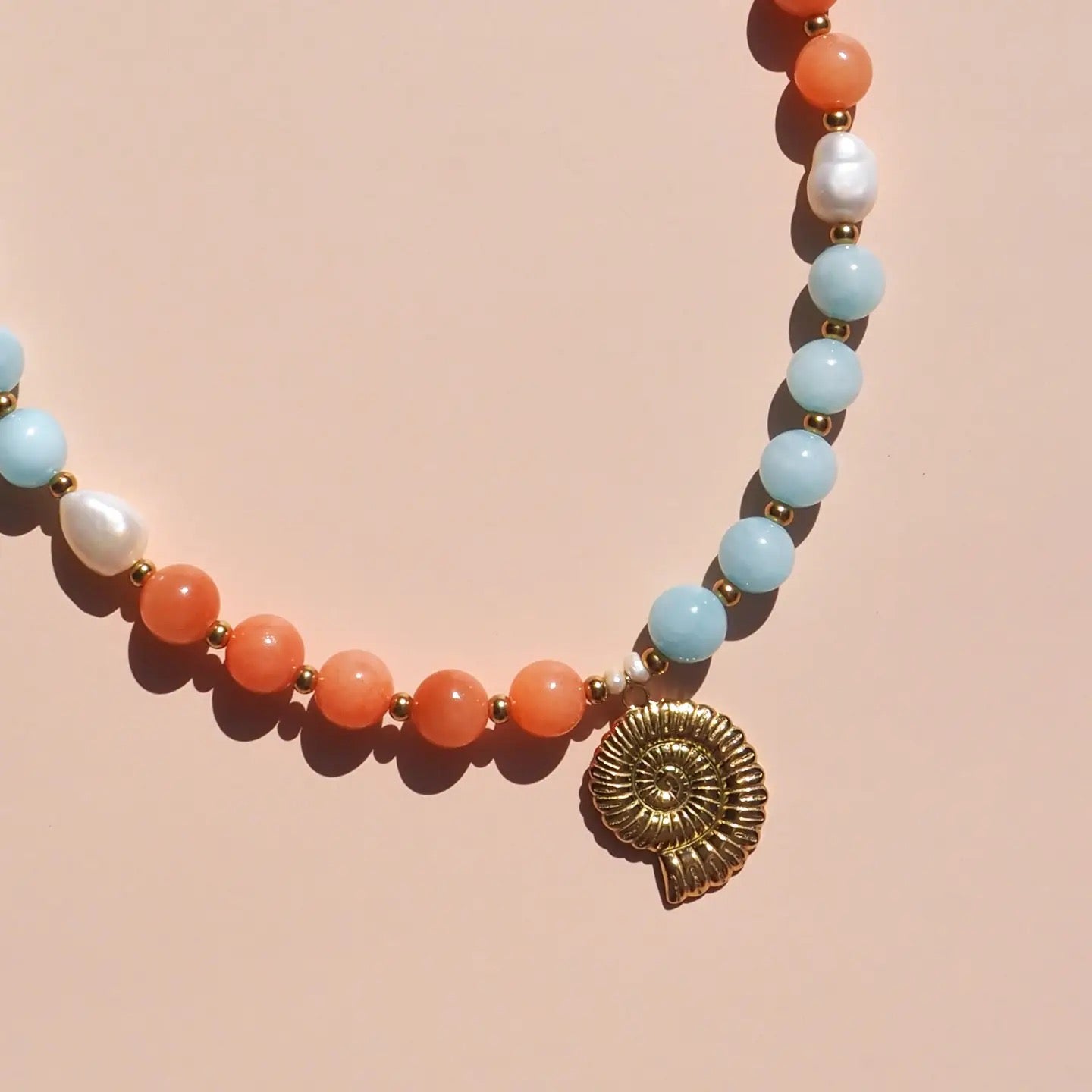 ALESI-Freshwater Pearl Spiral Shell Beaded Necklace